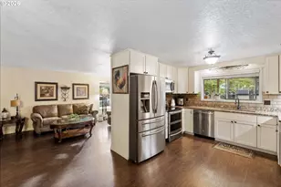 667 SE 5th Ave, Canby, OR 97013 - Photo 15