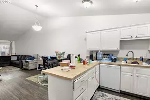 12380 SW Walnut St, Portland, OR 97223 - Photo 23