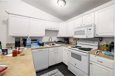 12380 SW Walnut St, Portland, OR 97223 - Photo 25