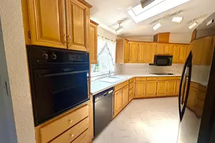 507 Robin Ln, Florence, OR 97439 - Photo 15