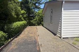 507 Robin Ln, Florence, OR 97439 - Photo 29