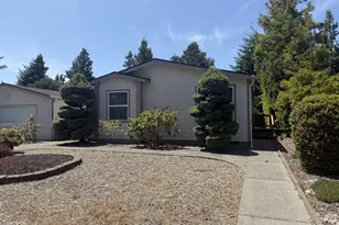 507 Robin Ln, Florence, OR 97439 - Photo 5