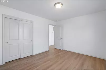 7028 SE 86th Ave, Portland, OR 97266 - Photo 15