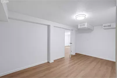 7028 SE 86th Ave, Portland, OR 97266 - Photo 33