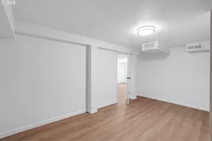 7028 SE 86th Ave, Portland, OR 97266 - Photo 33