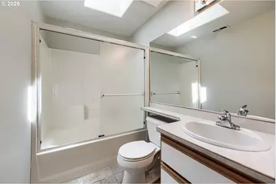 384 SE 58th Ct, Hillsboro, OR 97123 - Photo 21