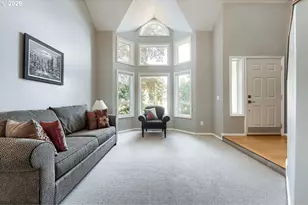 384 SE 58th Ct, Hillsboro, OR 97123 - Photo 5