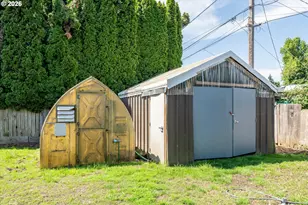 6731 Thurston Rd, Springfield, OR 97478 - Photo 45