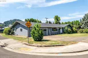 6731 Thurston Rd, Springfield, OR 97478 - Photo 9