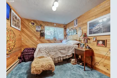 32018 Camas Swale Rd, Creswell, OR 97426 - Photo 15
