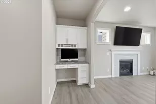 1285 Tirion Ave, Eugene, OR 97404 - Photo 9