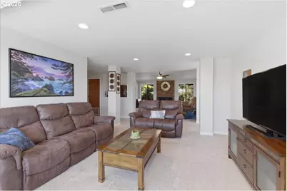 855 Perrydale Rd, Dallas, OR 97338 - Photo 11