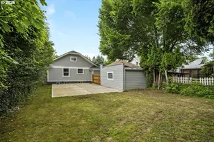 102 NE 45th Ave, Portland, OR 97213 - Photo 41