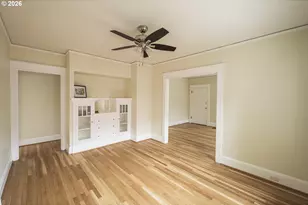 102 NE 45th Ave, Portland, OR 97213 - Photo 11