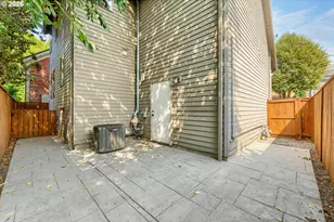 526 NE Beech St, Portland, OR 97212 - Photo 33