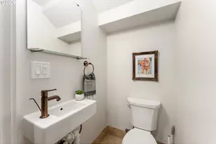 526 NE Beech St, Portland, OR 97212 - Photo 27