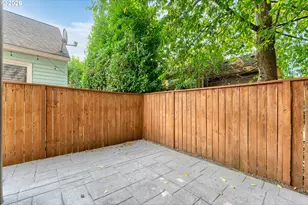 526 NE Beech St, Portland, OR 97212 - Photo 31