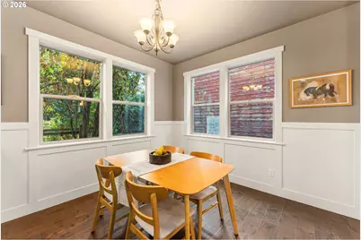526 NE Beech St, Portland, OR 97212 - Photo 9