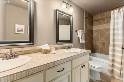 526 NE Beech St, Portland, OR 97212 - Photo 21