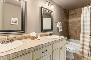 526 NE Beech St, Portland, OR 97212 - Photo 21