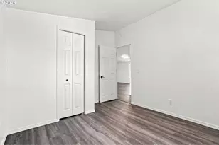 310 Sunny Ln, Sutherlin, OR 97479 - Photo 17