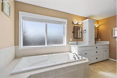 17511 NE 30th St, Vancouver, WA 98682 - Photo 21