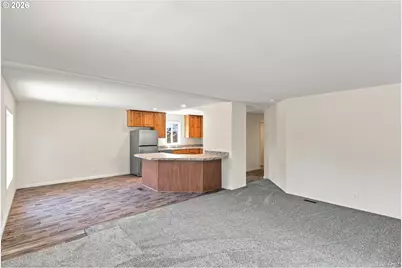 660 S Wall St, Coos Bay, OR 97420 - Photo 5