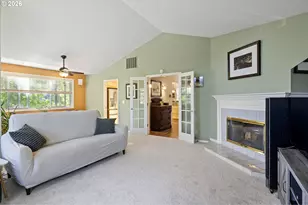 2533 Moon Mountain Dr, Eugene, OR 97403 - Photo 5