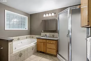 2533 Moon Mountain Dr, Eugene, OR 97403 - Photo 29