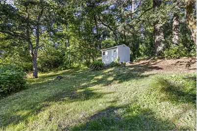 2533 Moon Mountain Dr, Eugene, OR 97403 - Photo 39