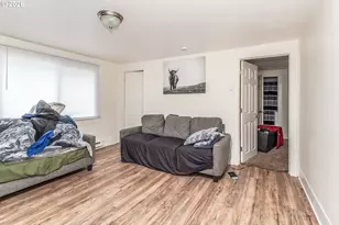 1385 Hines St, Salem, OR 97302 - Photo 9