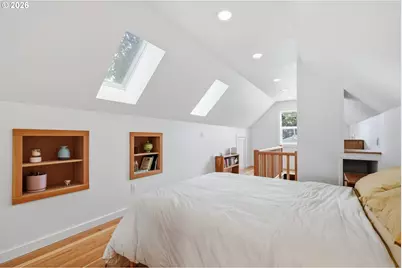11140 NE Schuyler St, Portland, OR 97220 - Photo 15