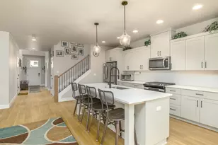 853 NE 17th Ave, Canby, OR 97013 - Photo 7