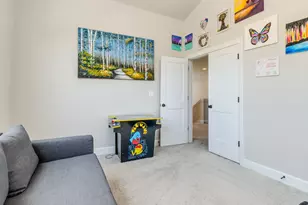 853 NE 17th Ave, Canby, OR 97013 - Photo 15