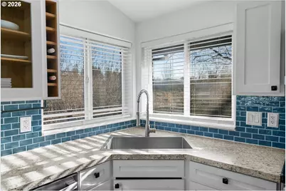 1660 NE Sieburg St, Keizer, OR 97303 - Photo 11