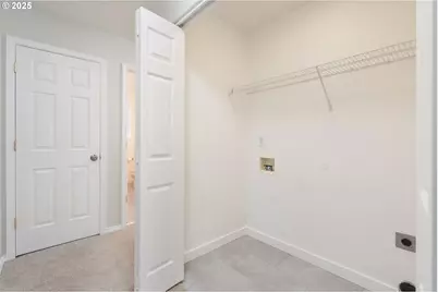 5016 NE Candlewood Pl, Hillsboro, OR 97124 - Photo 33