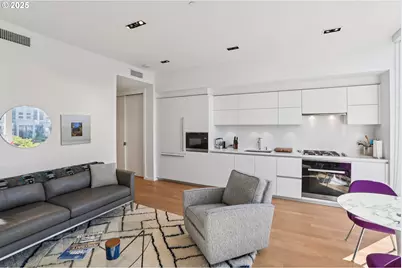 1075 NW Northrup St #419, Portland, OR 97209 - Photo 5