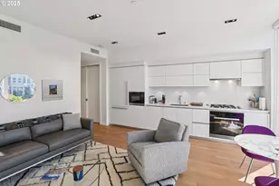1075 NW Northrup St, Portland, OR 97209 - Photo 5