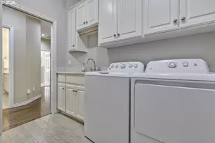 10930 SW Evans Ct, Tualatin, OR 97062 - Photo 37