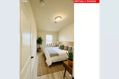 621 NE Garswood Ln, Hillsboro, OR 97006 - Photo 9