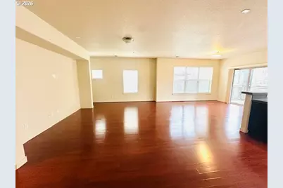 621 NE Garswood Ln, Hillsboro, OR 97006 - Photo 13