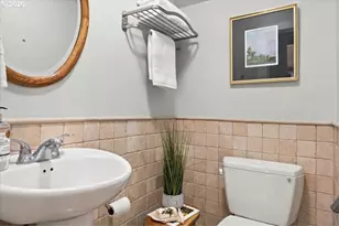 760 S Main St, Independence, OR 97351 - Photo 27