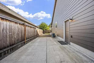 5422 King Arthur Ct, Eugene, OR 97402 - Photo 43