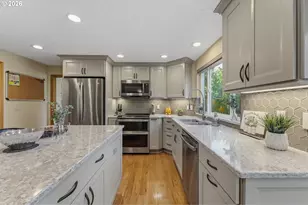 8135 SW 158th Pl, Beaverton, OR 97007 - Photo 13