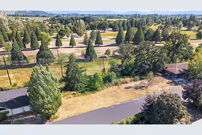 Sw Bayou Dr #600, McMinnville, OR 97128 - Photo 7