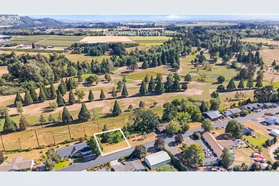 Sw Bayou Dr #600, McMinnville, OR 97128 - Photo 1