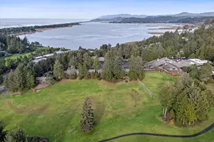 600 Island Dr, Gleneden Beach, OR 97388 - Photo 37