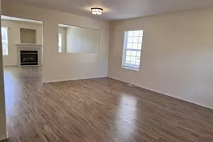 15240 NW Blakely Ln NW, Portland, OR 97229 - Photo 3