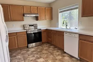 15240 NW Blakely Ln NW, Portland, OR 97229 - Photo 5