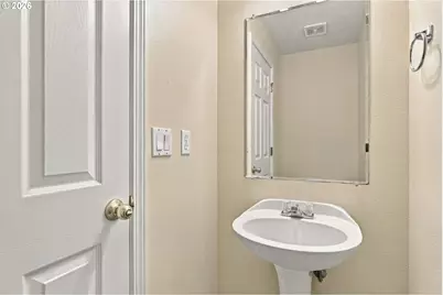 15240 NW Blakely Ln NW, Portland, OR 97229 - Photo 21